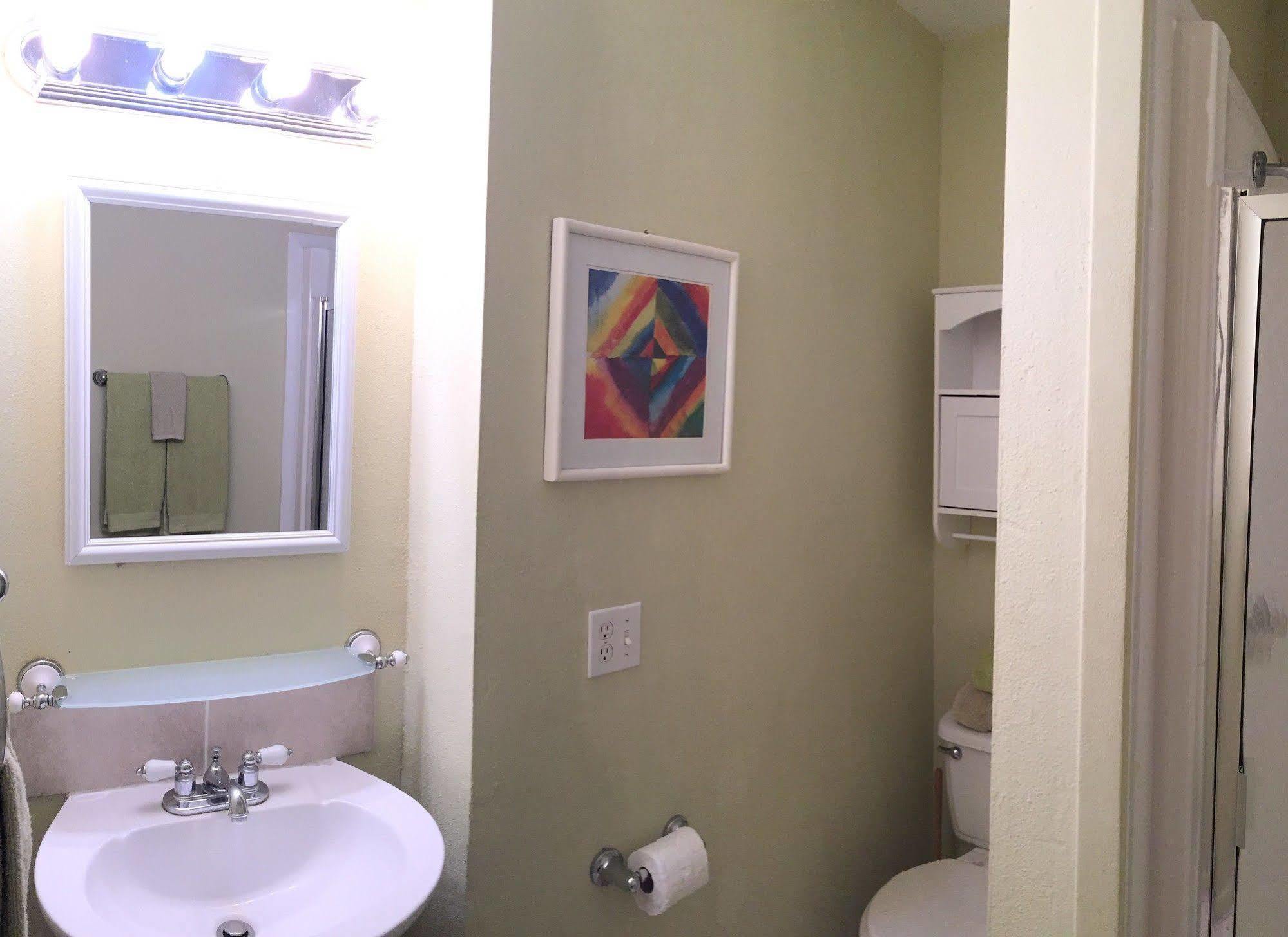 Capricorn Beach House Vacation Rental South Padre Island Exterior photo